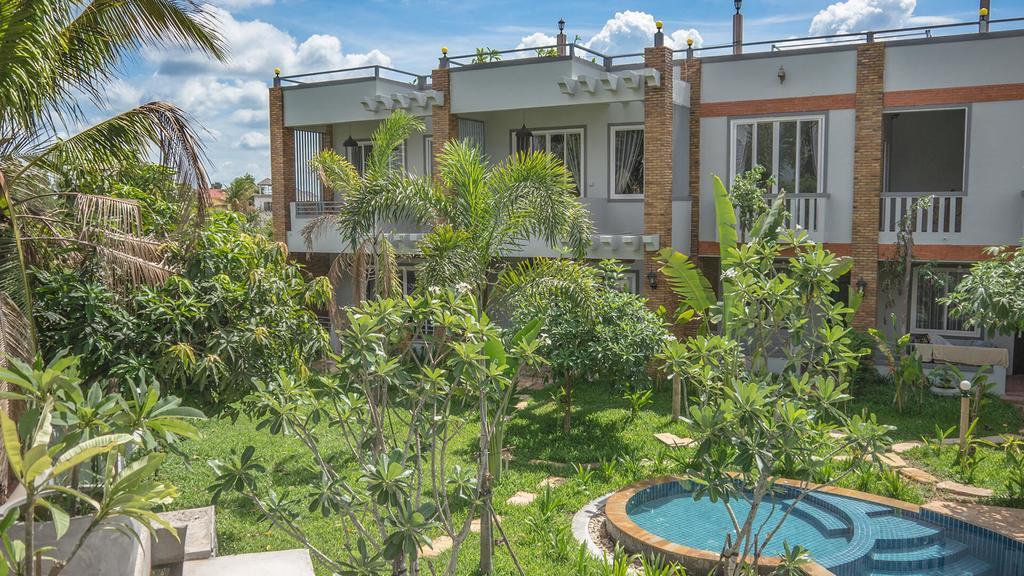 Hak Boutique Hotel Siem Reap Bagian luar foto