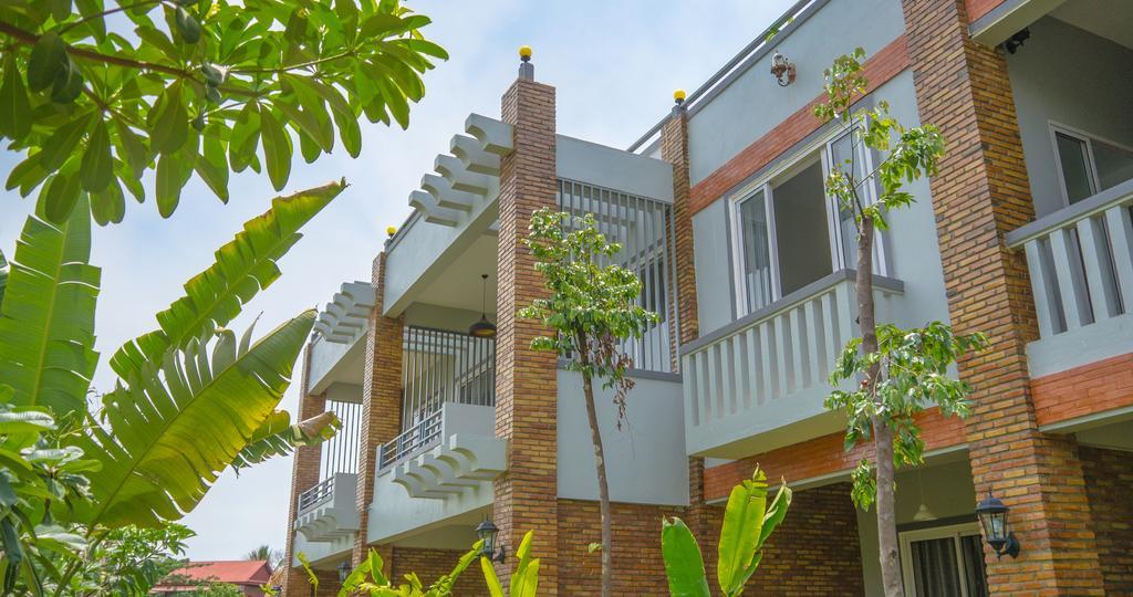 Hak Boutique Hotel Siem Reap Bagian luar foto
