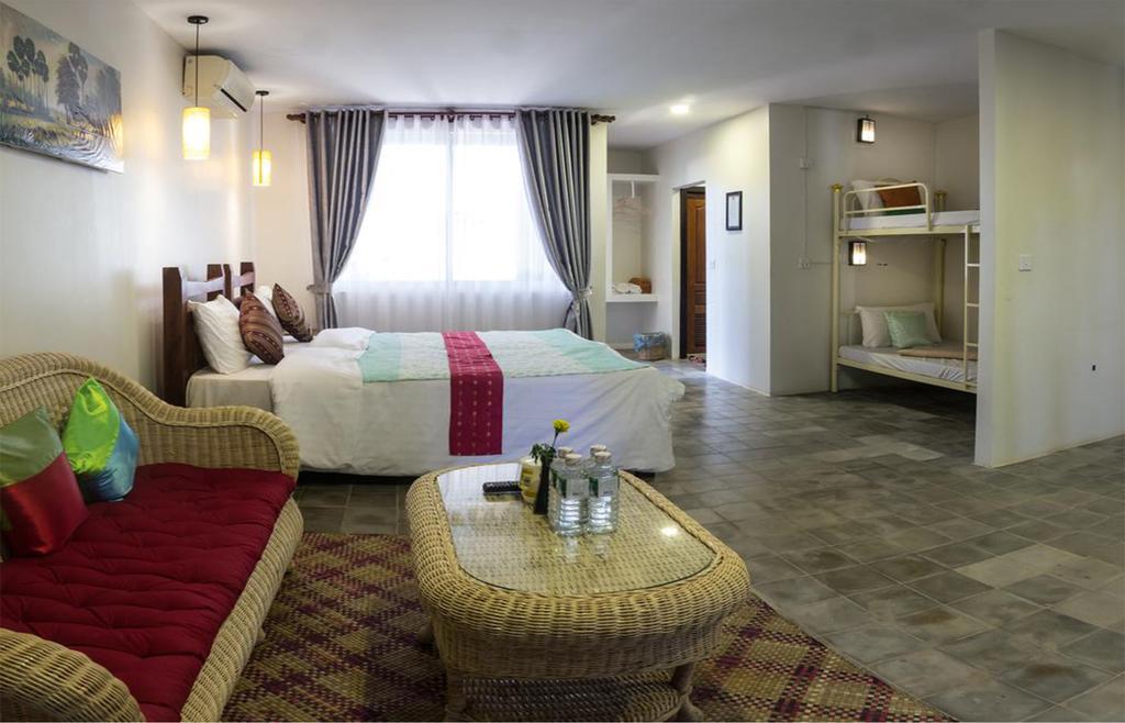 Hak Boutique Hotel Siem Reap Bagian luar foto